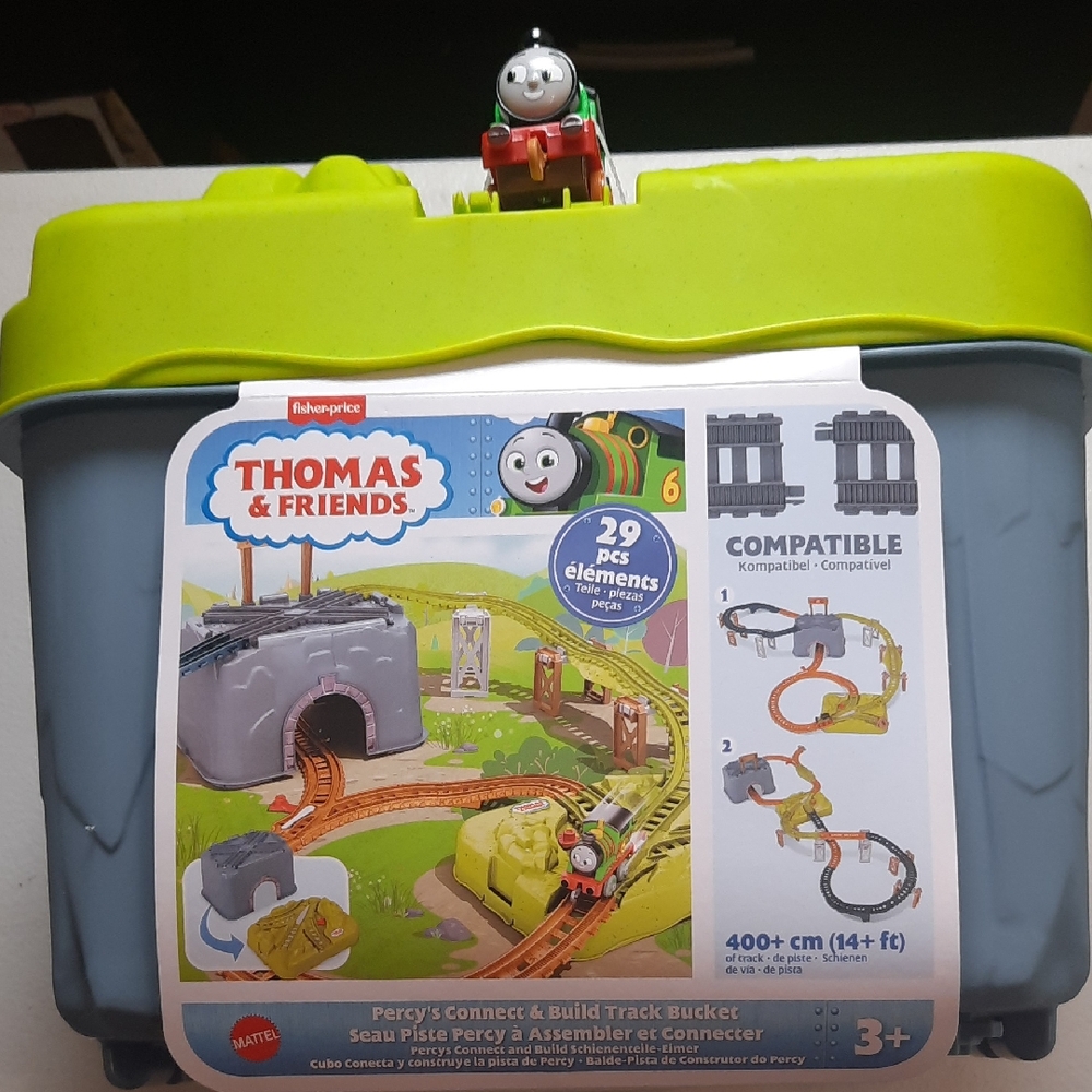 Thomas & Friends Toy Train Set, Percy’s Connect & Build Track Bucket NEW 3+